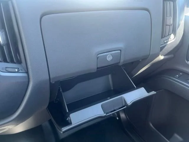 New 2024 Summit White Chevrolet Work Truck image 25
