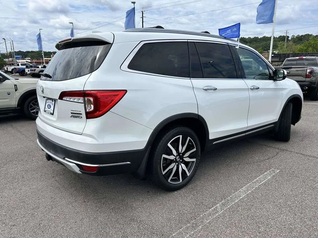 Used 2021 White Honda Touring image 3