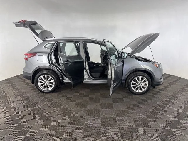 Used 2021 Gray Nissan SV image 13