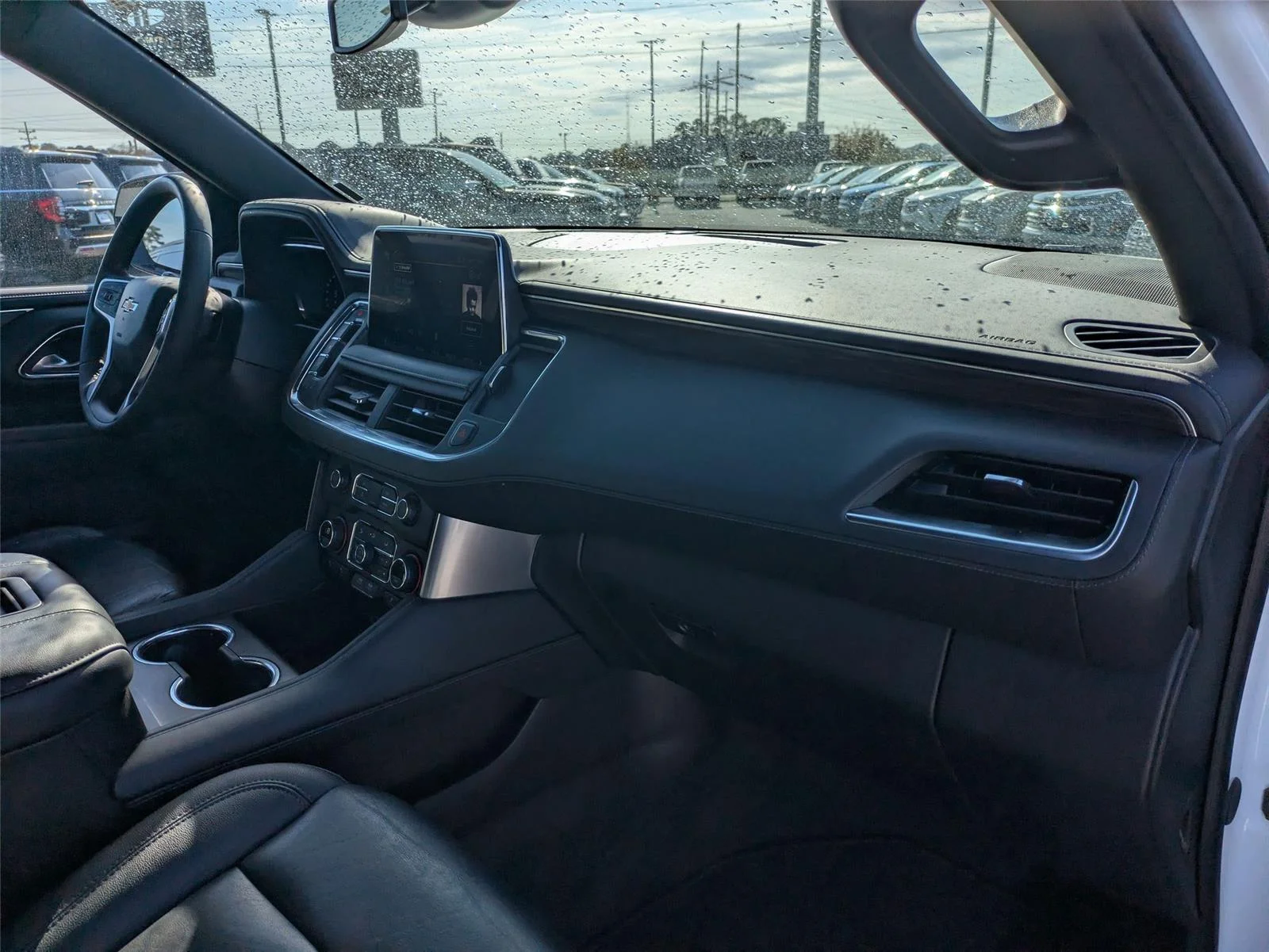 Used 2024 Summit White Chevrolet LT image 37
