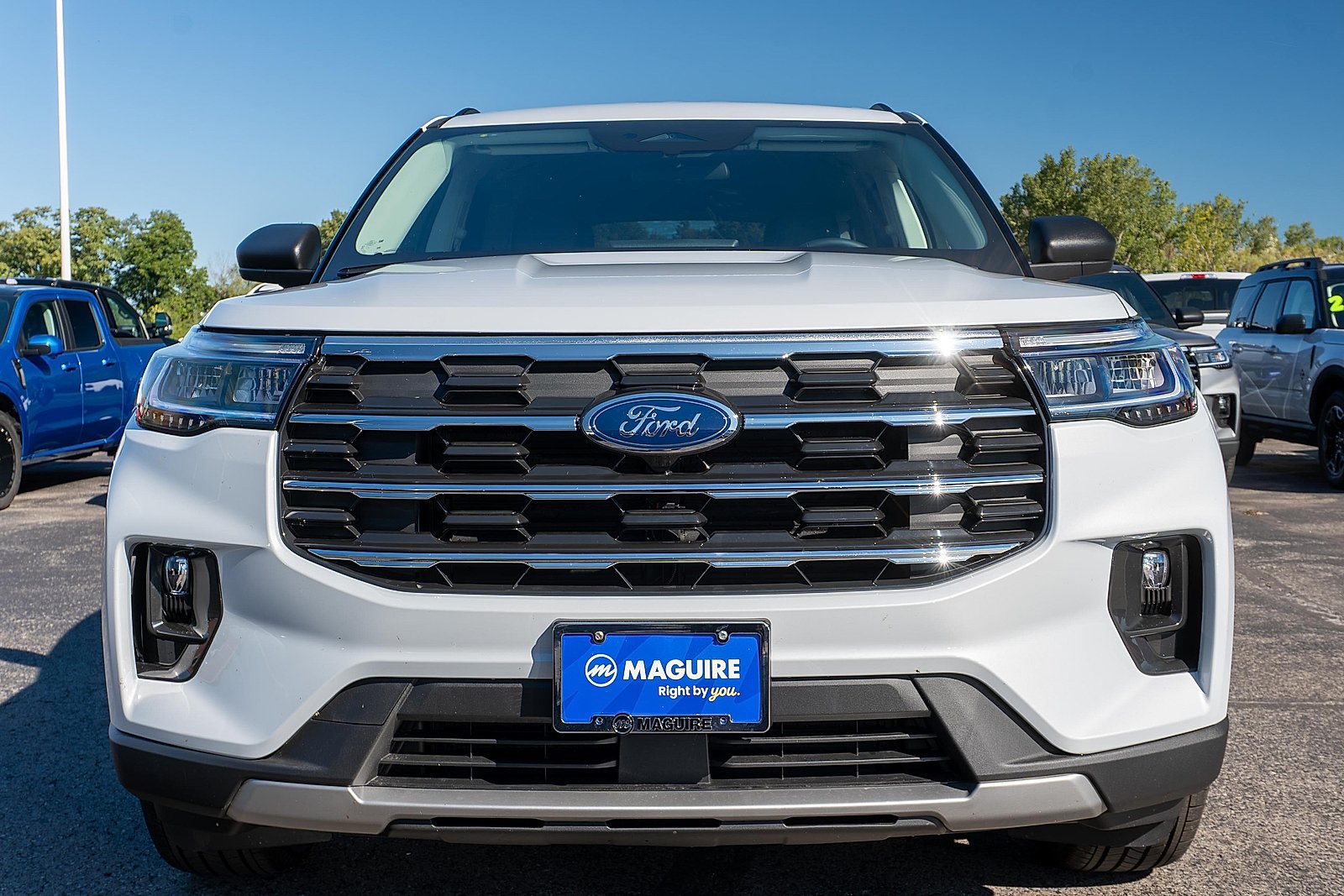 New 2026 Space White Metallic Ford Active image 3