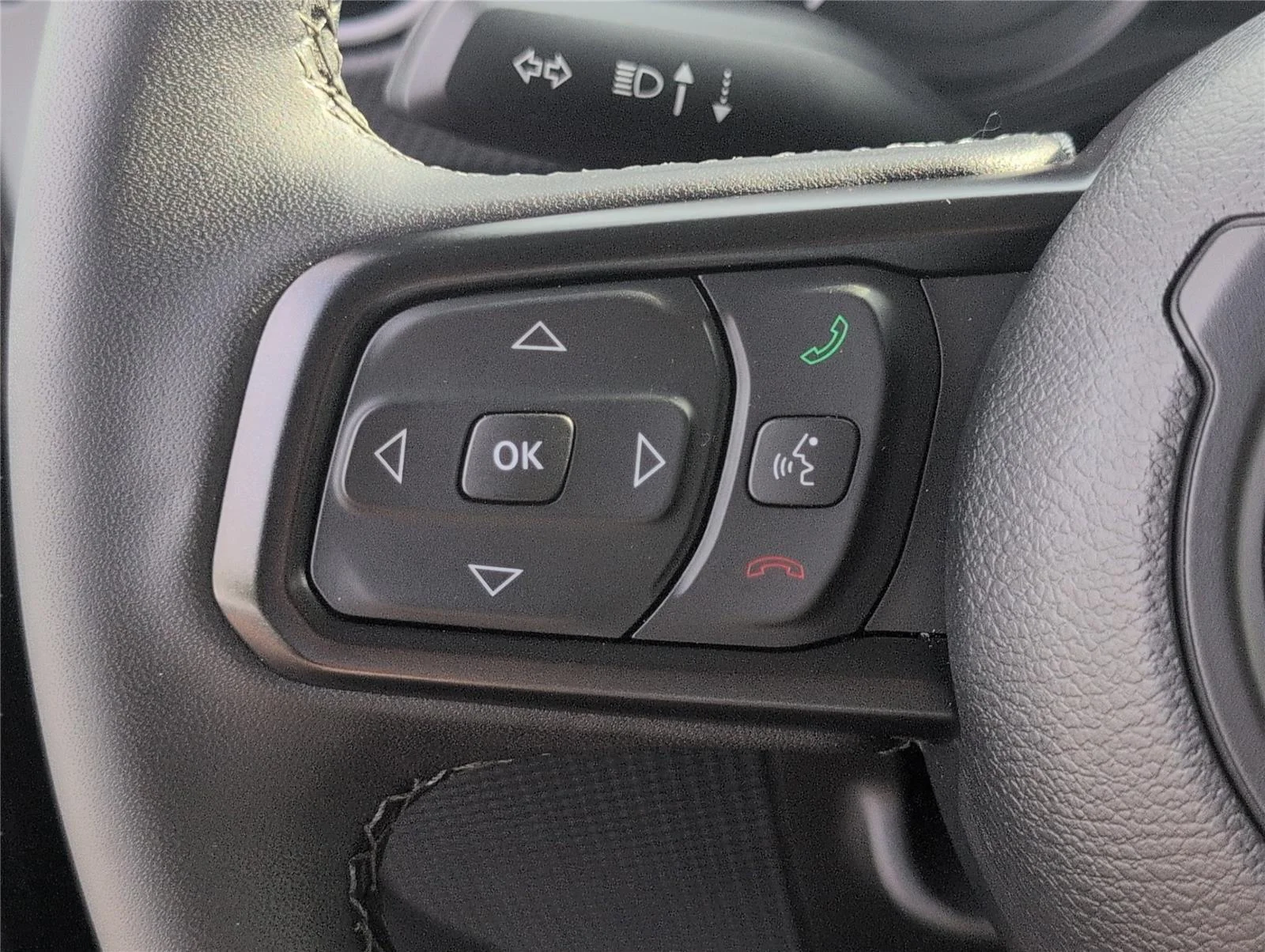Used 2025 Black Clearcoat Jeep Rubicon image 26