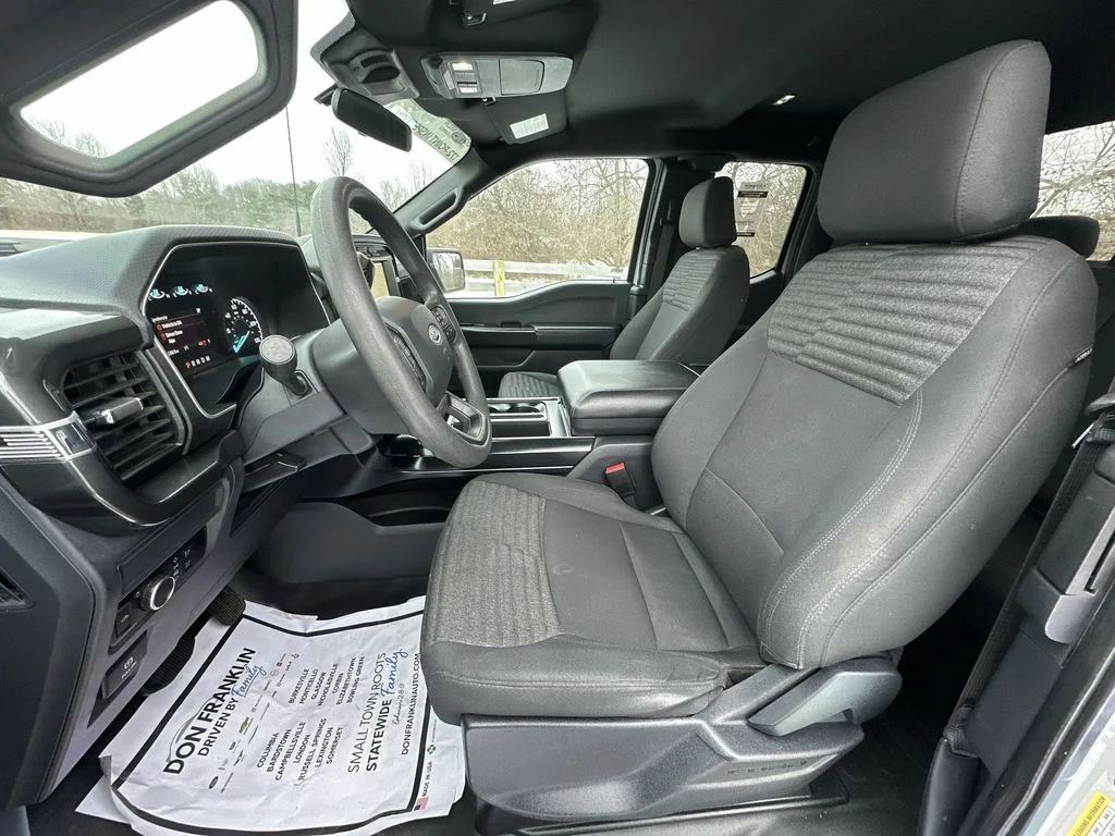 Used 2023 White Ford XL image 11