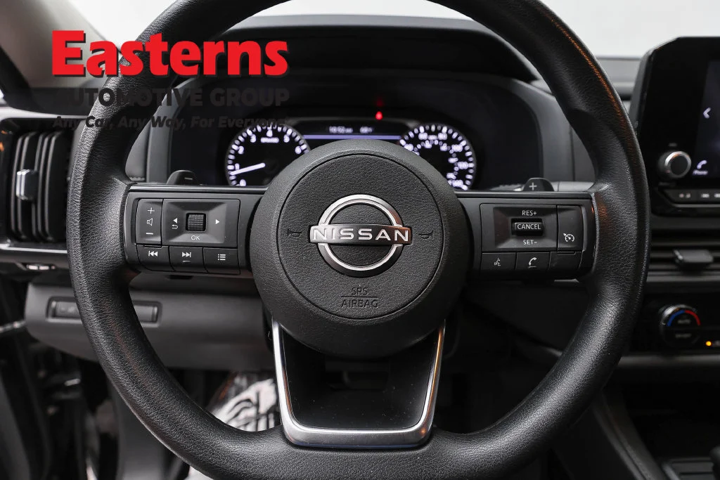 Used 2023 Black Nissan S image 10