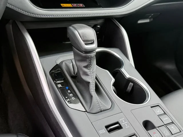 Certified Used 2026  Toyota XLE image 22