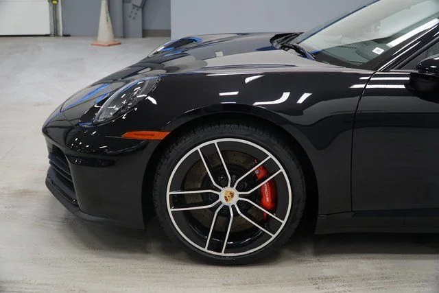 2026 Porsche 911 S - Photo 16