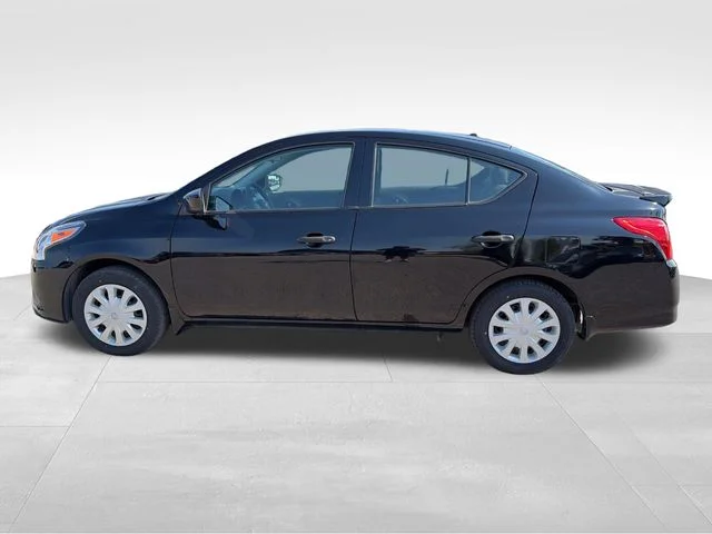 Used 2019 Black Nissan 1.6 S Plus image 4