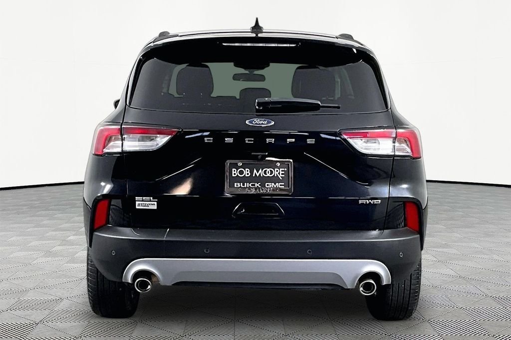 Used 2022 Black Ford SEL image 4