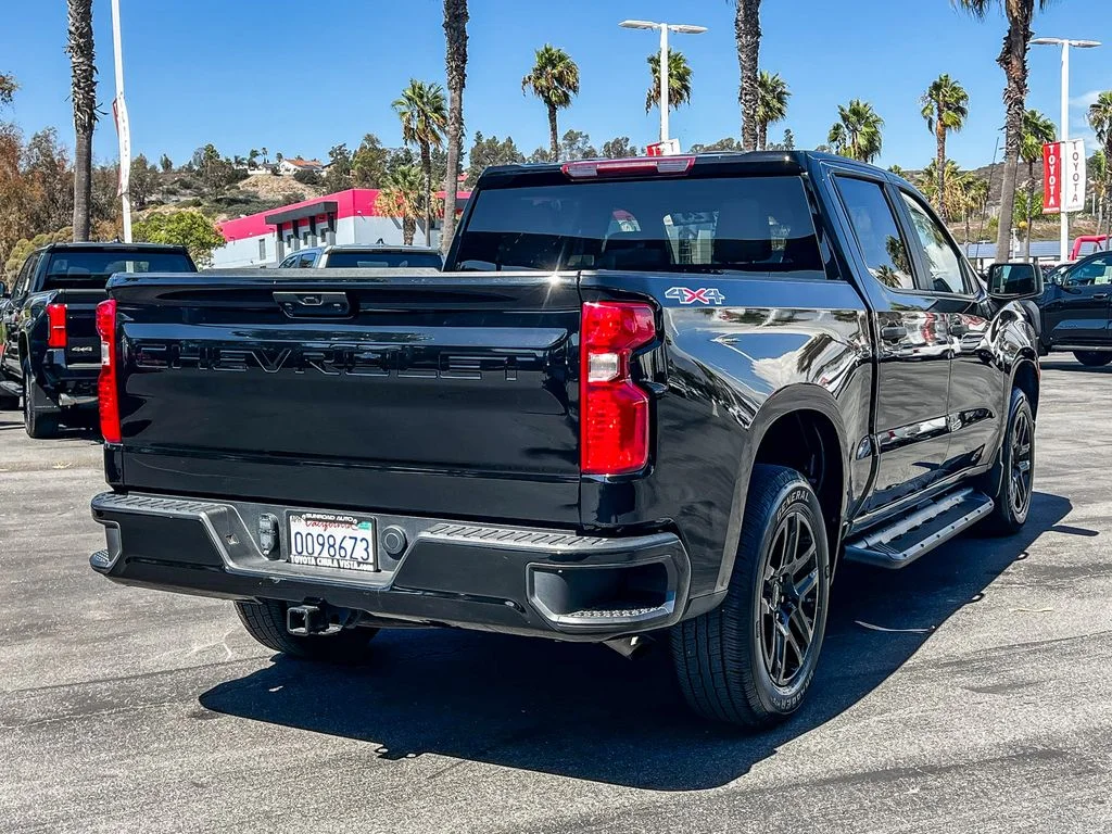 Used 2024 Black Chevrolet Custom image 6