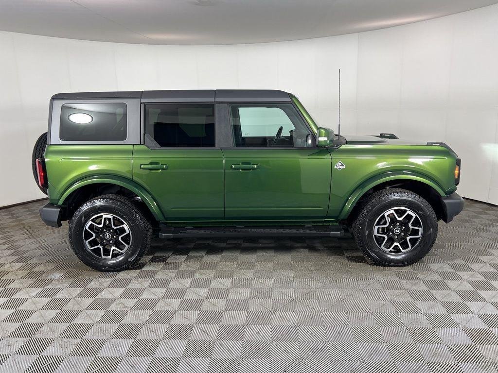 Used 2023 Eruption Green Ford Outer Banks image 4