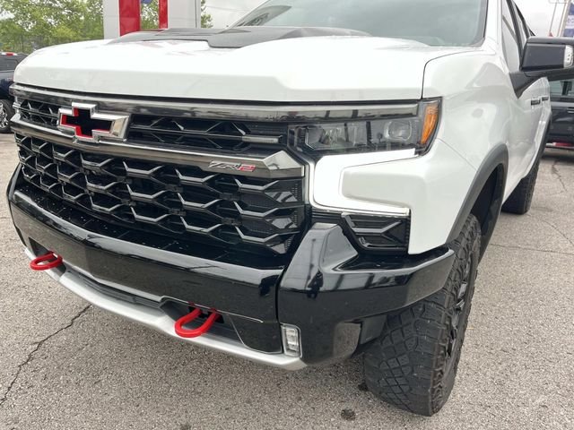 Used 2023 White Chevrolet ZR2 image 9