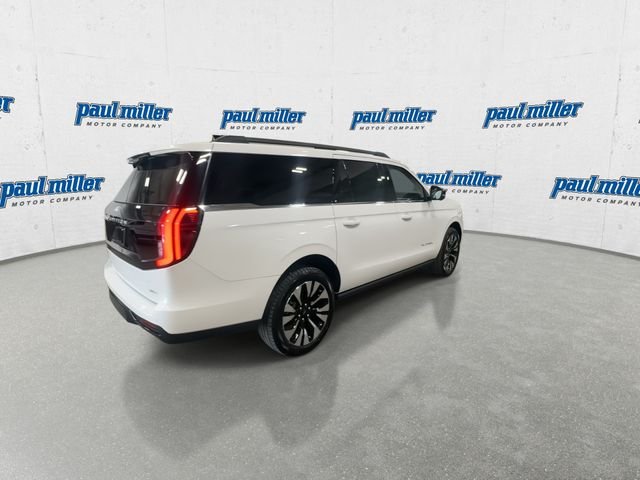 New 2027 White Ford Platinum image 10