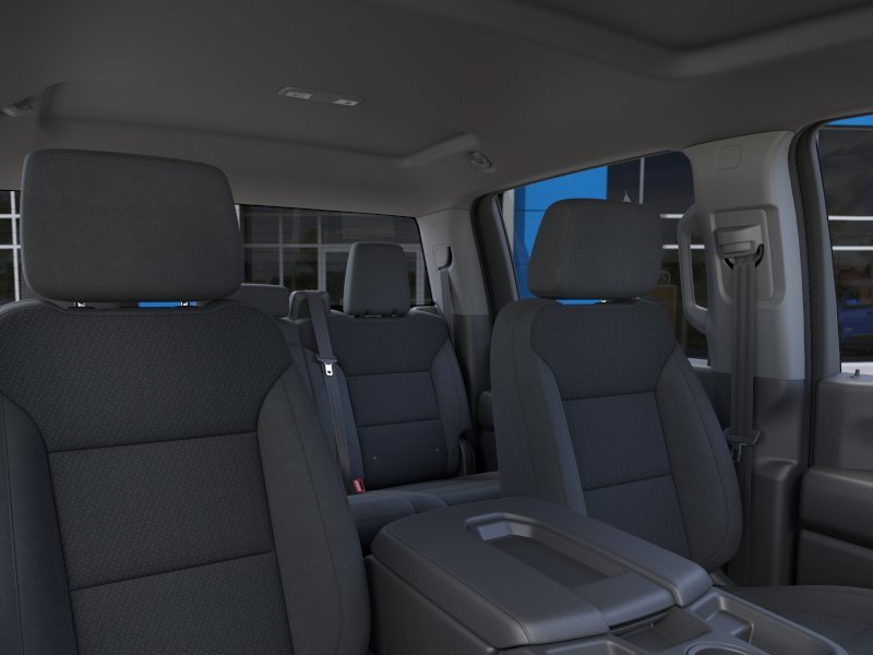 New 2026 Summit White Chevrolet WT image 24