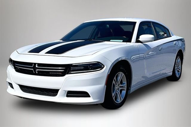 Used 2017 Dodge Charger SE with VIN 2C3CDXBG2HH504677 for sale in Florence, AL