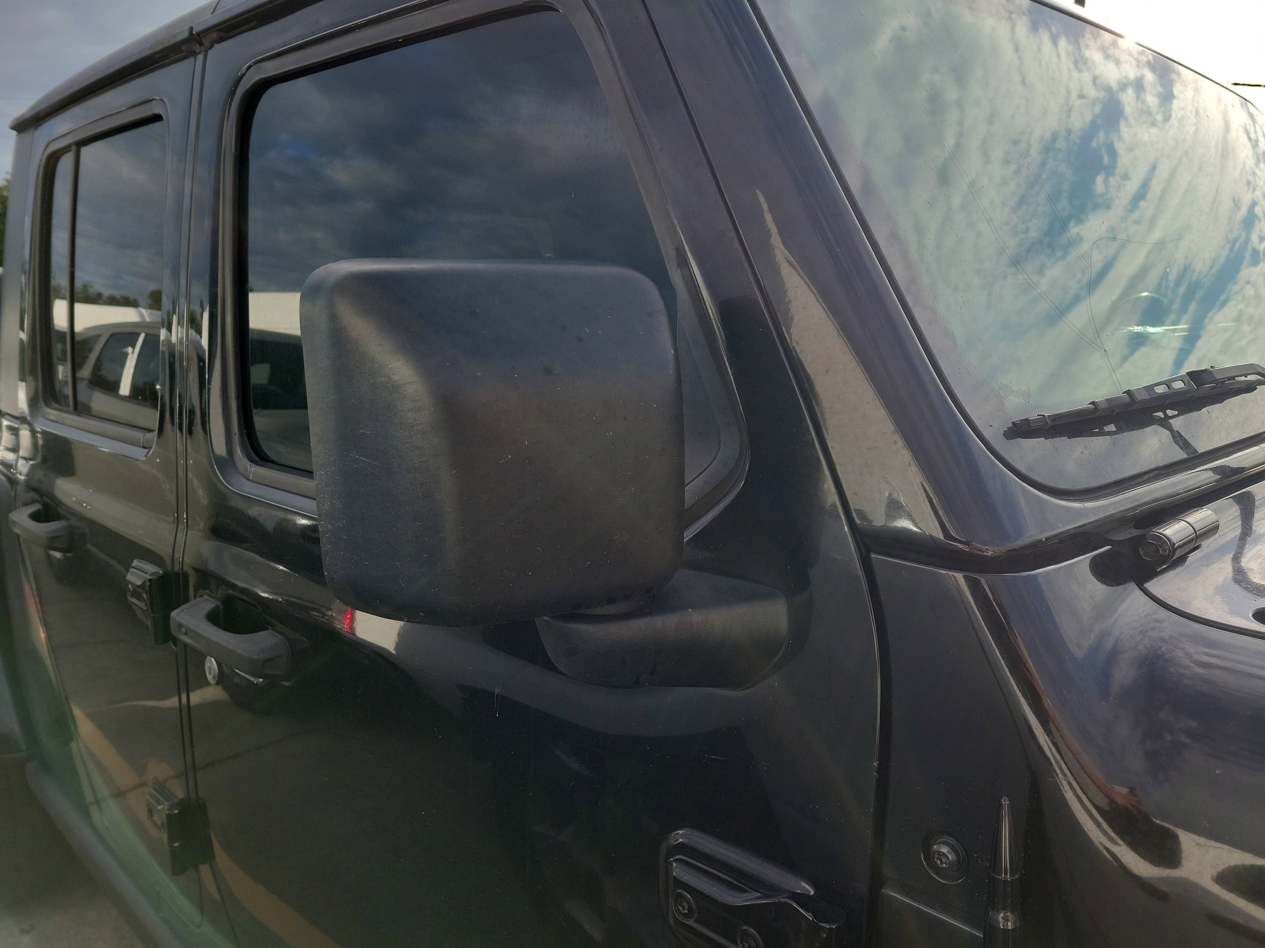 Used 2022 Black Clearcoat Jeep Rubicon image 8