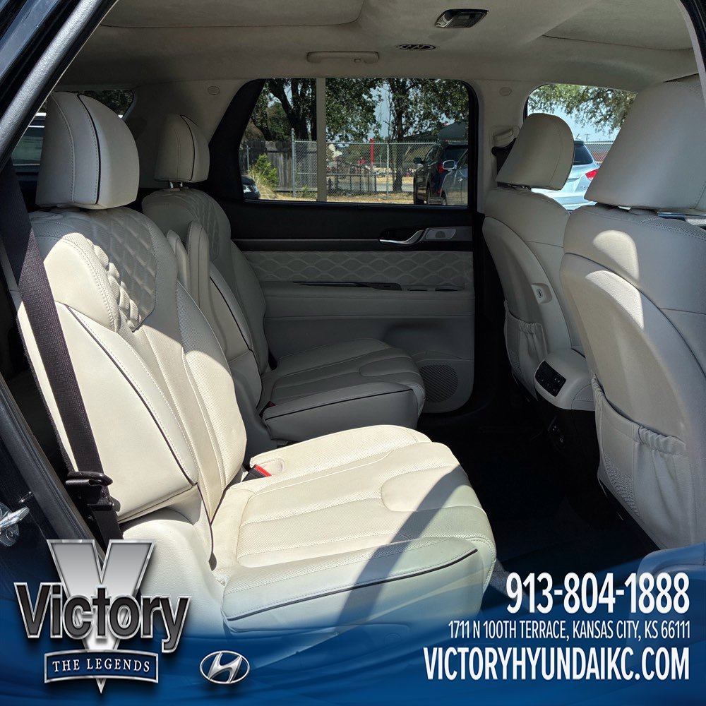 Used 2020 Black Hyundai Limited image 14