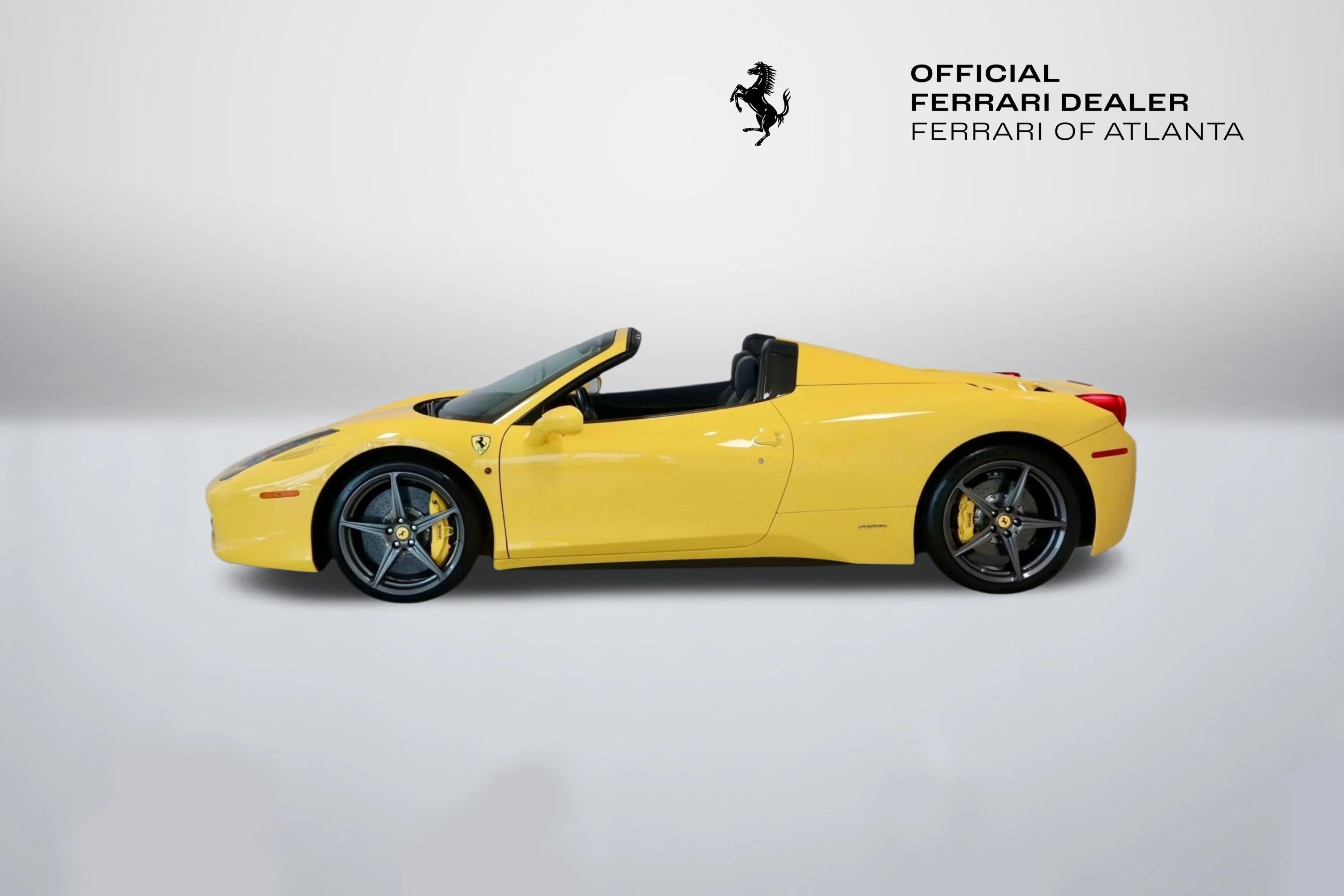 Used 2013 Giallo Modena Ferrari  image 2
