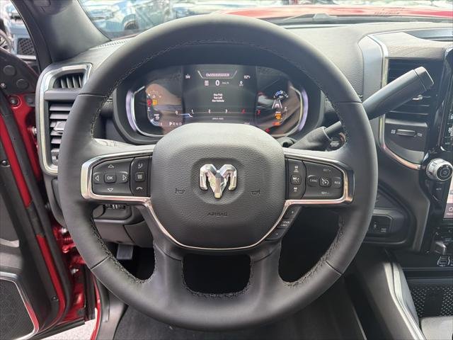 New 2026 Molten Red Pearl-Coat Exterior Paint RAM LARAMIE image 54