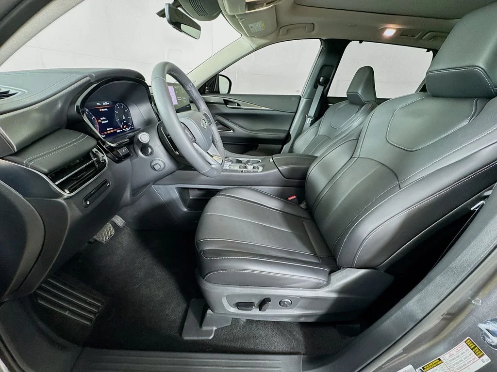 Certified Used 2026 Gray INFINITI LUXE image 26