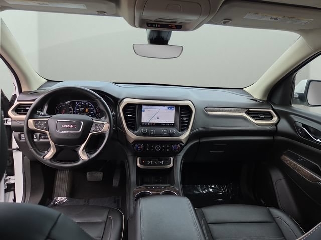 Used 2023 White Frost Tricoat GMC Denali image 2