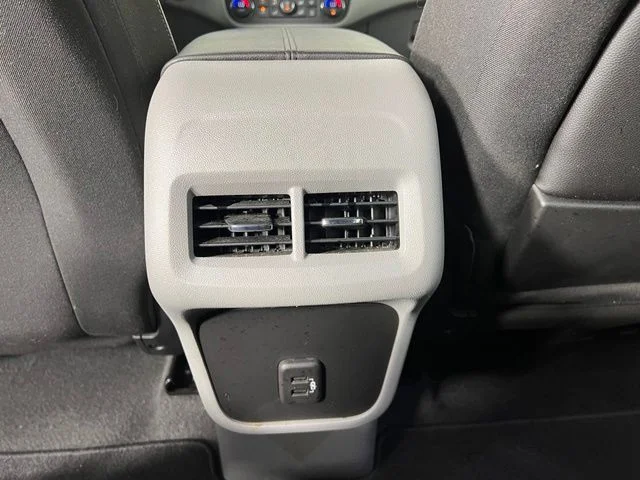 2022 GMC Terrain SLE - Photo 33