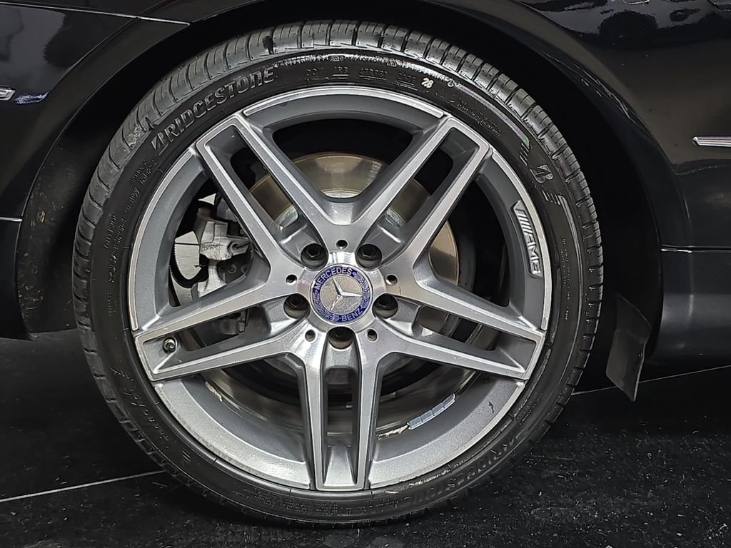 Used 2015  Mercedes-Benz E 400 image 29