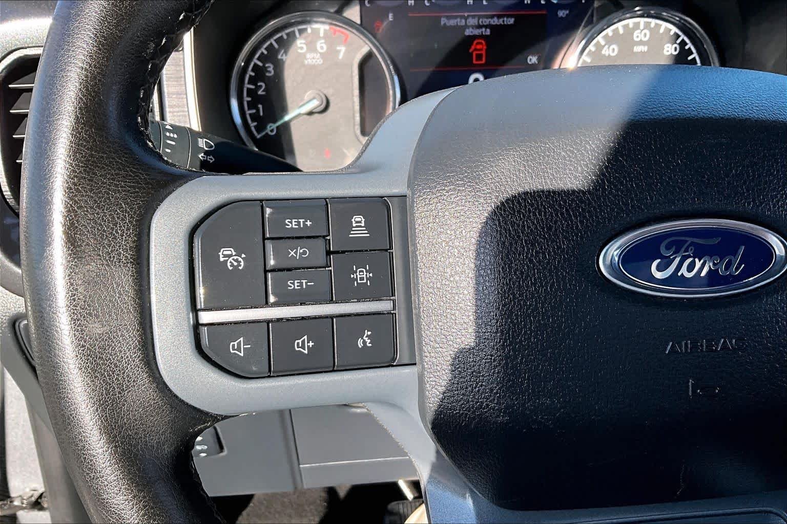 Used 2023 Iconic Silver Ford XLT image 22