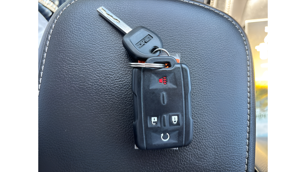 Used 2022 Black GMC Denali image 10
