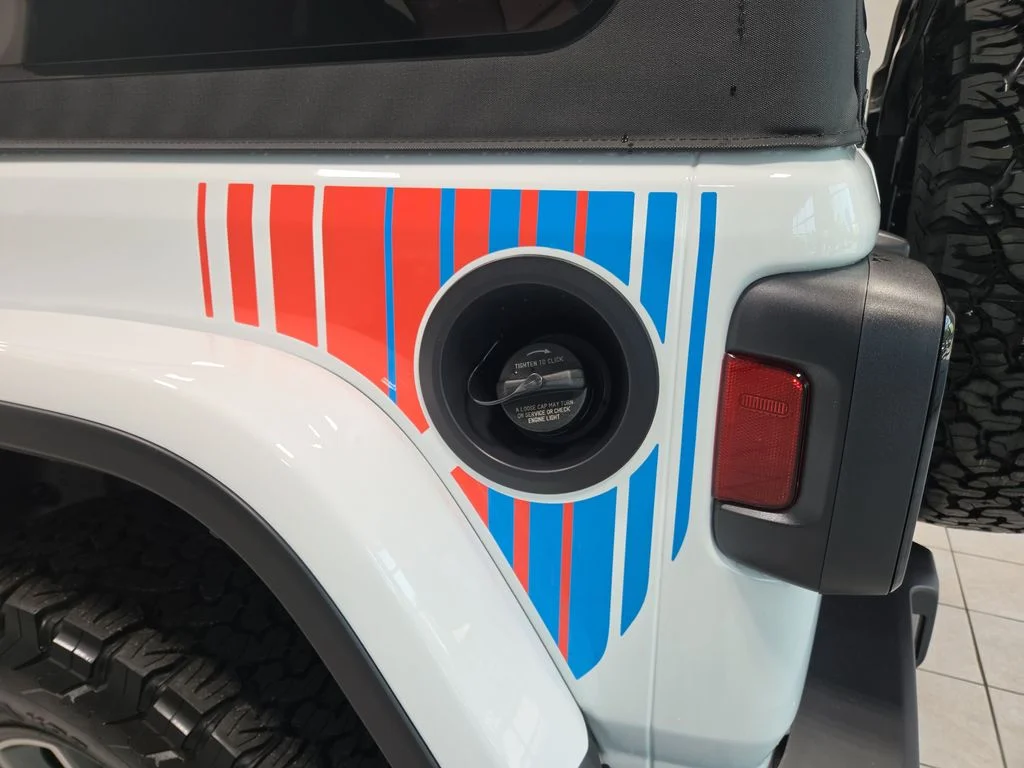 New 2026 Bright White Clearcoat Jeep  image 24