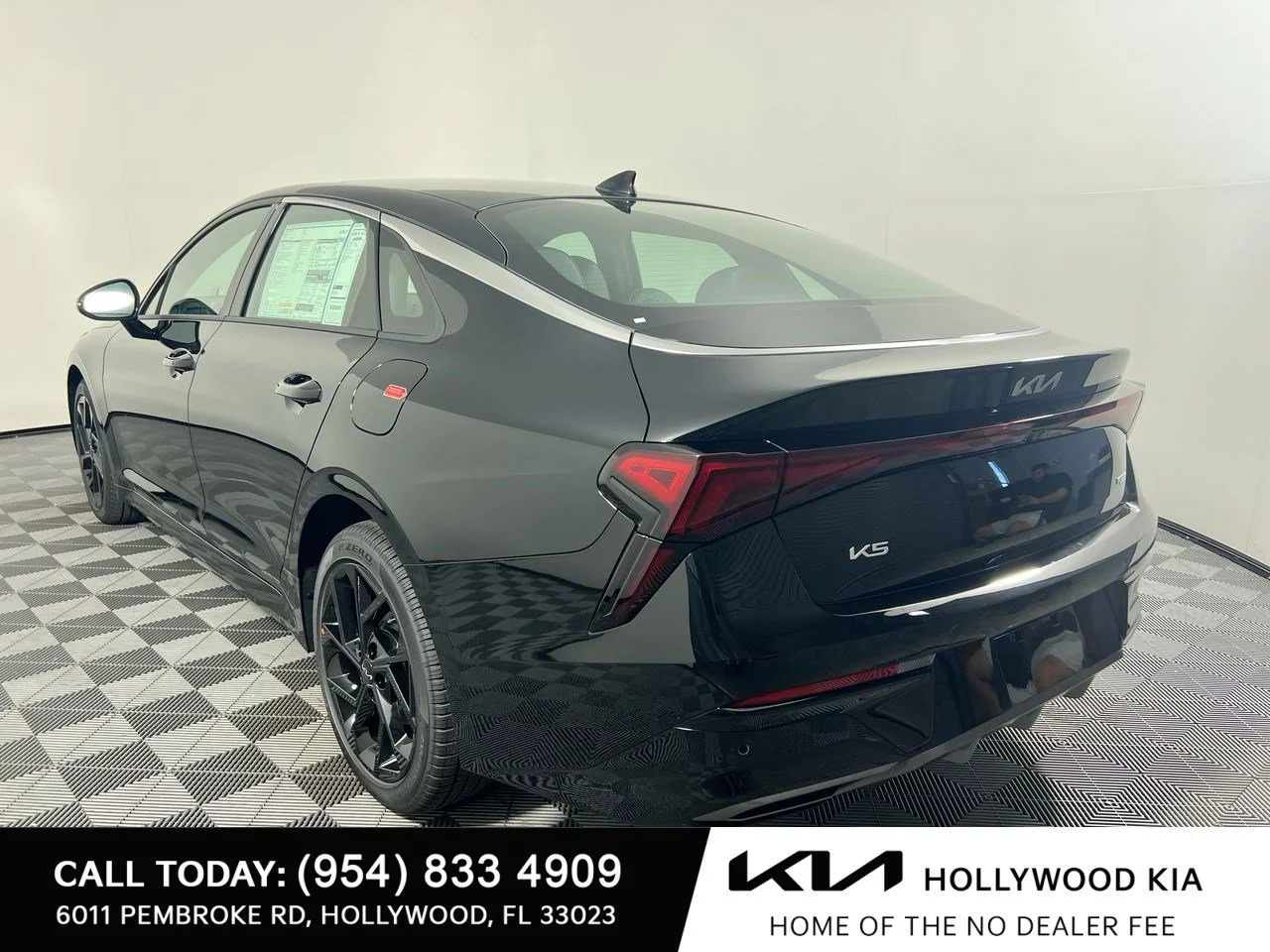 New 2026 Aurora Black Pearl Kia GT-Line FWD image 11