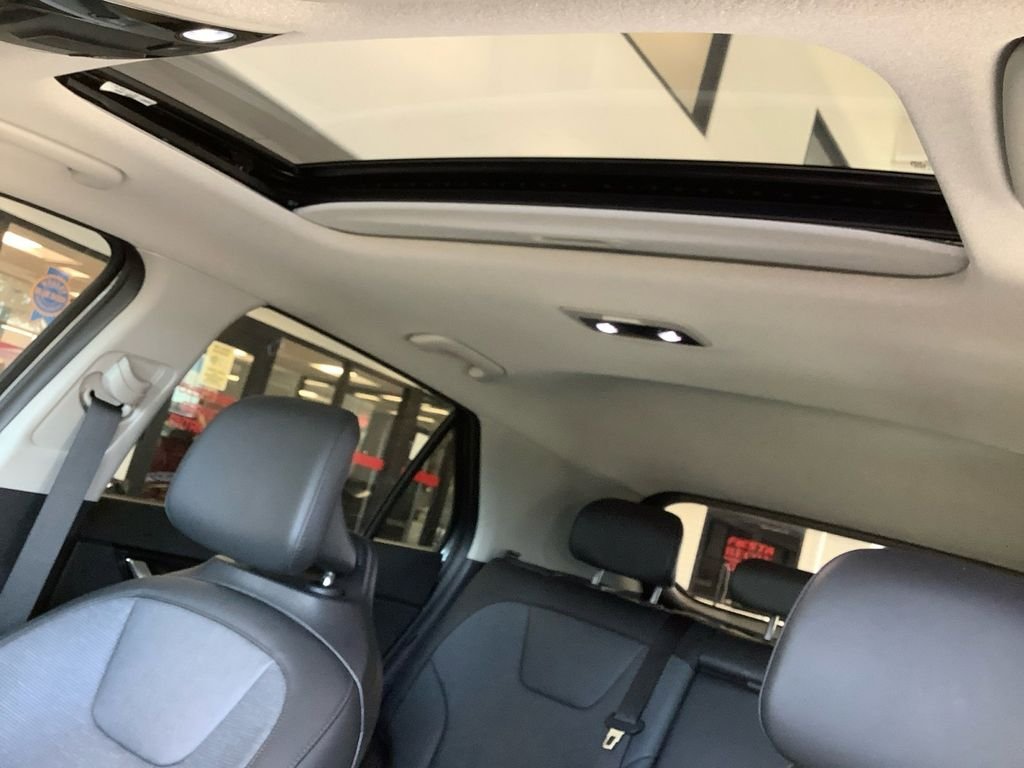 2025 Kia Niro Wave - Photo 25