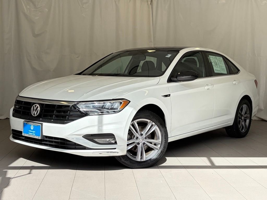 Used 2019 Pure White Volkswagen R-Line image 1