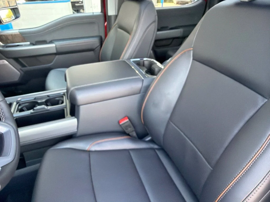 New 2027 Ruby Red Metallic Tinted Clearcoat Ford F-250® Lariat® image 9