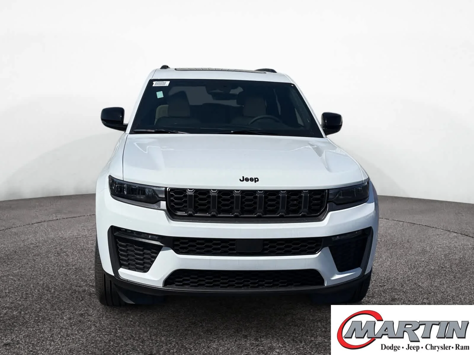 New 2026 Bright White Clear-Coat Exterior Paint Jeep Limited image 8
