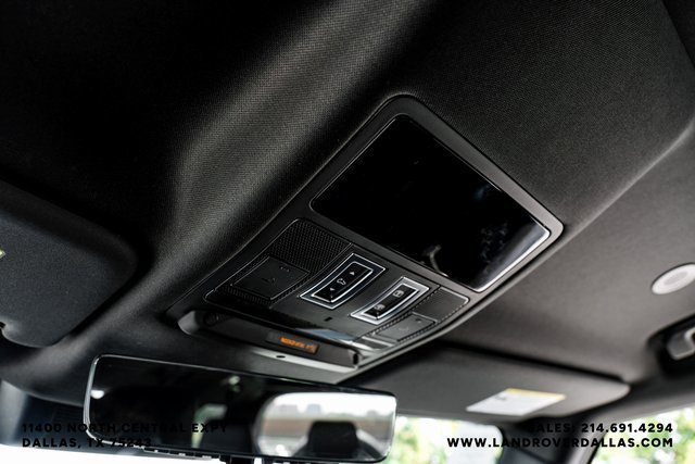 Used 2025 Santorini Black Metallic Land Rover X-Dynamic SE image 24