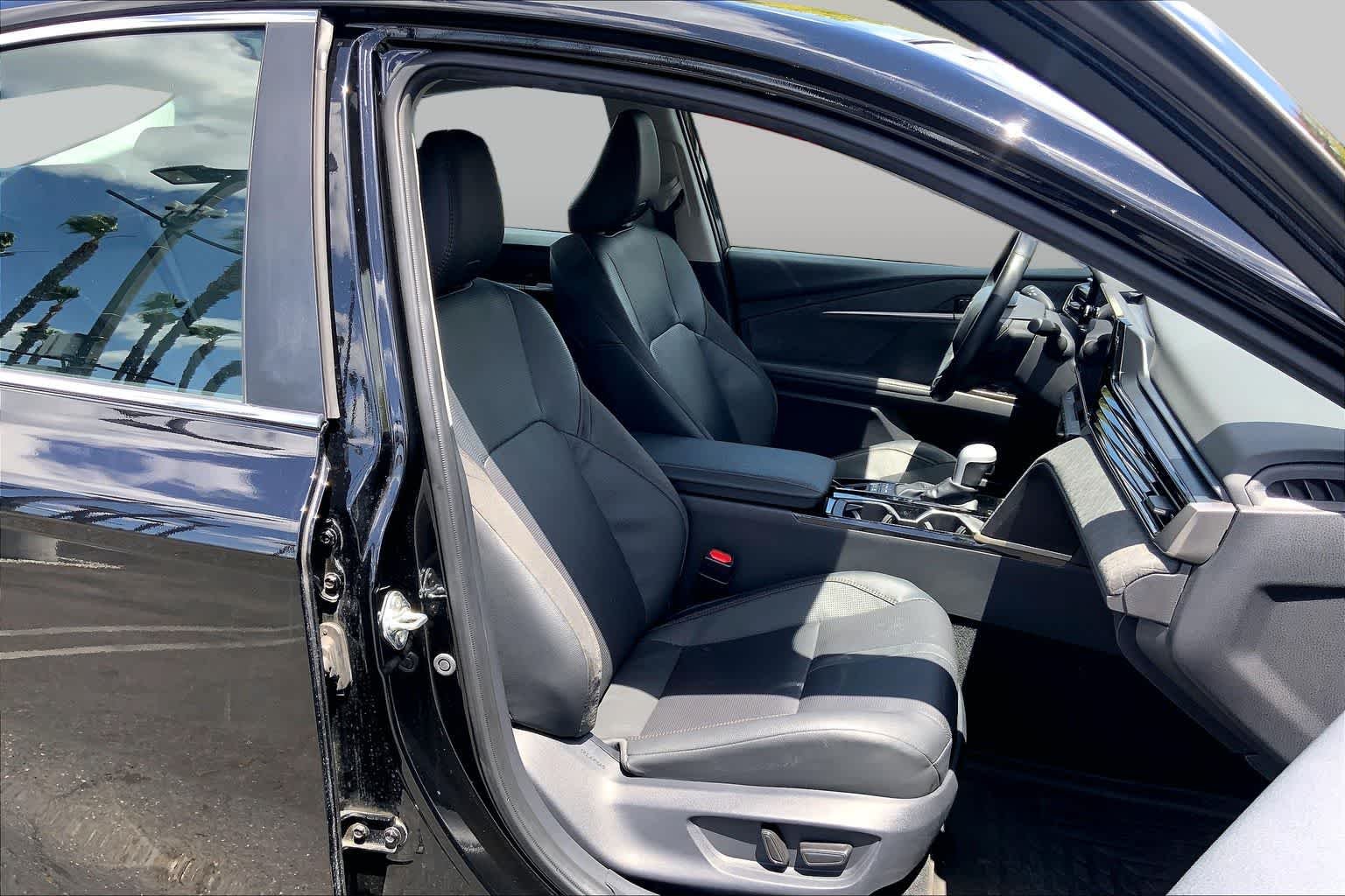 Used 2025 Midnight Black Metallic Toyota XLE image 8