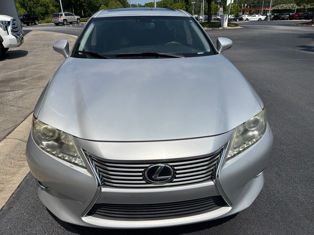 Used 2013 Silver Lexus 350 image 4