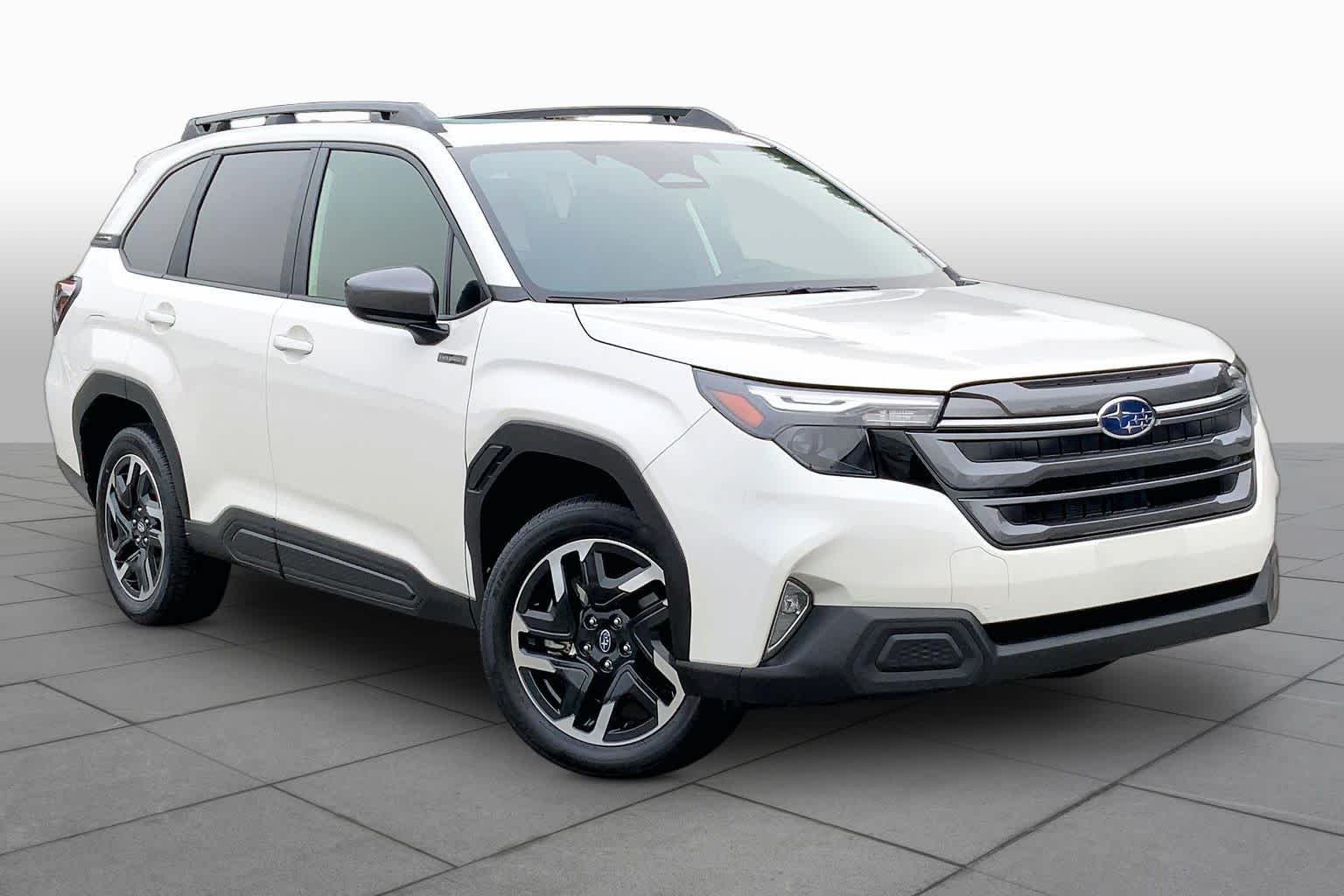 Used 2025 Crystal White Pearl Subaru Premium Hybrid image 3