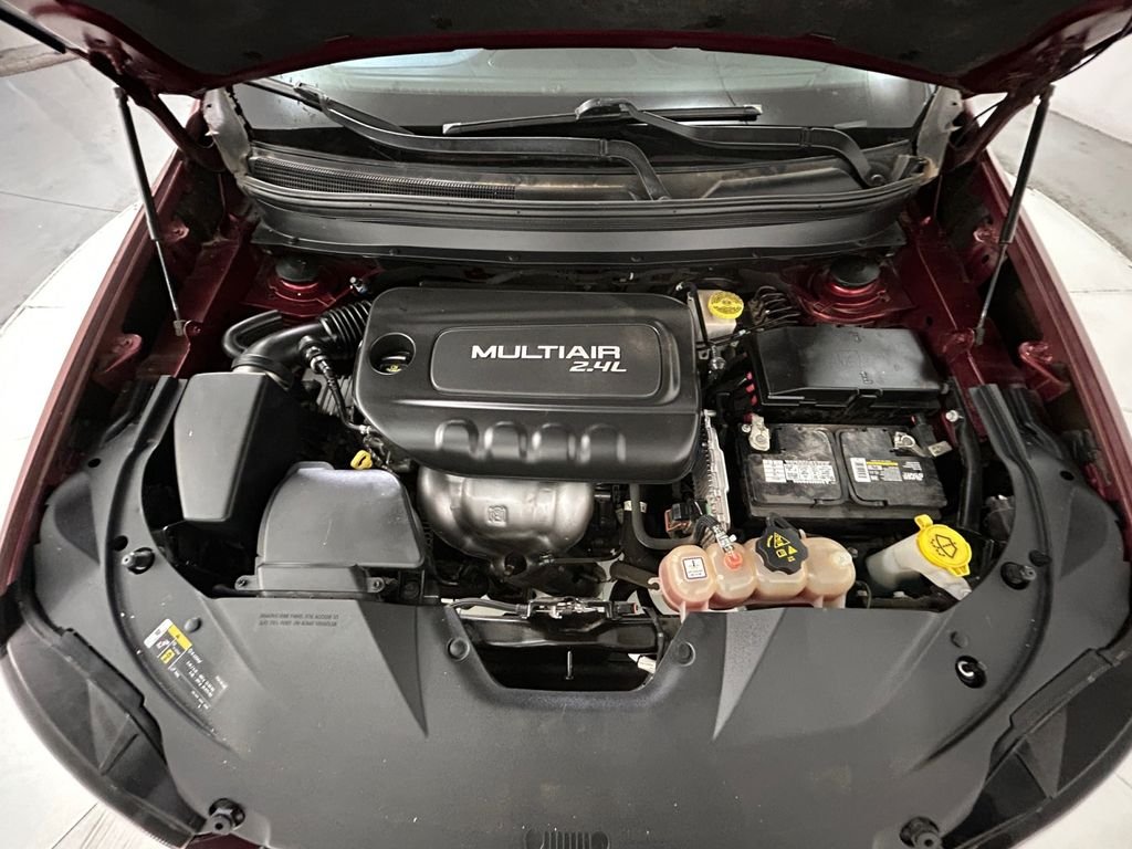 Used 2019 Red Jeep Latitude Plus image 21