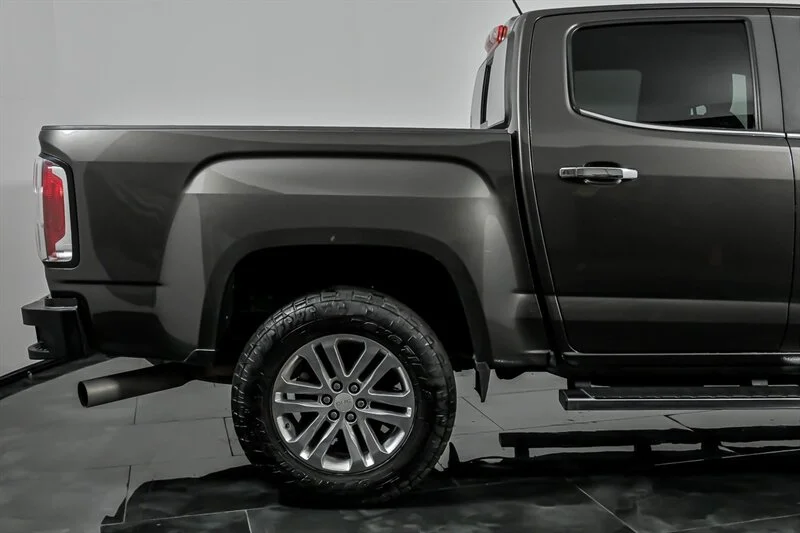 2019 GMC Canyon SLT - Photo 10