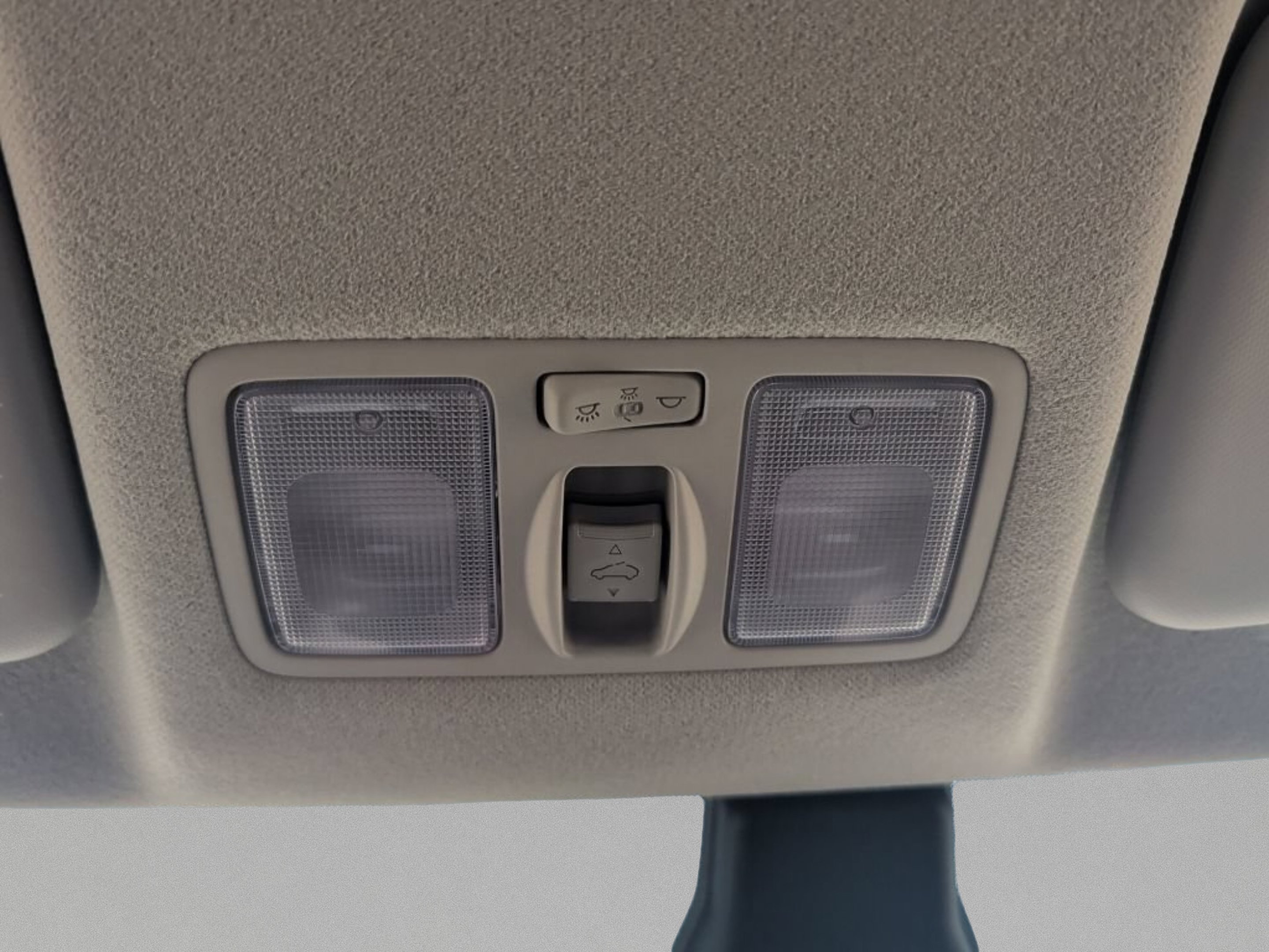 New 2026 Lunar White Hyundai SEL image 28