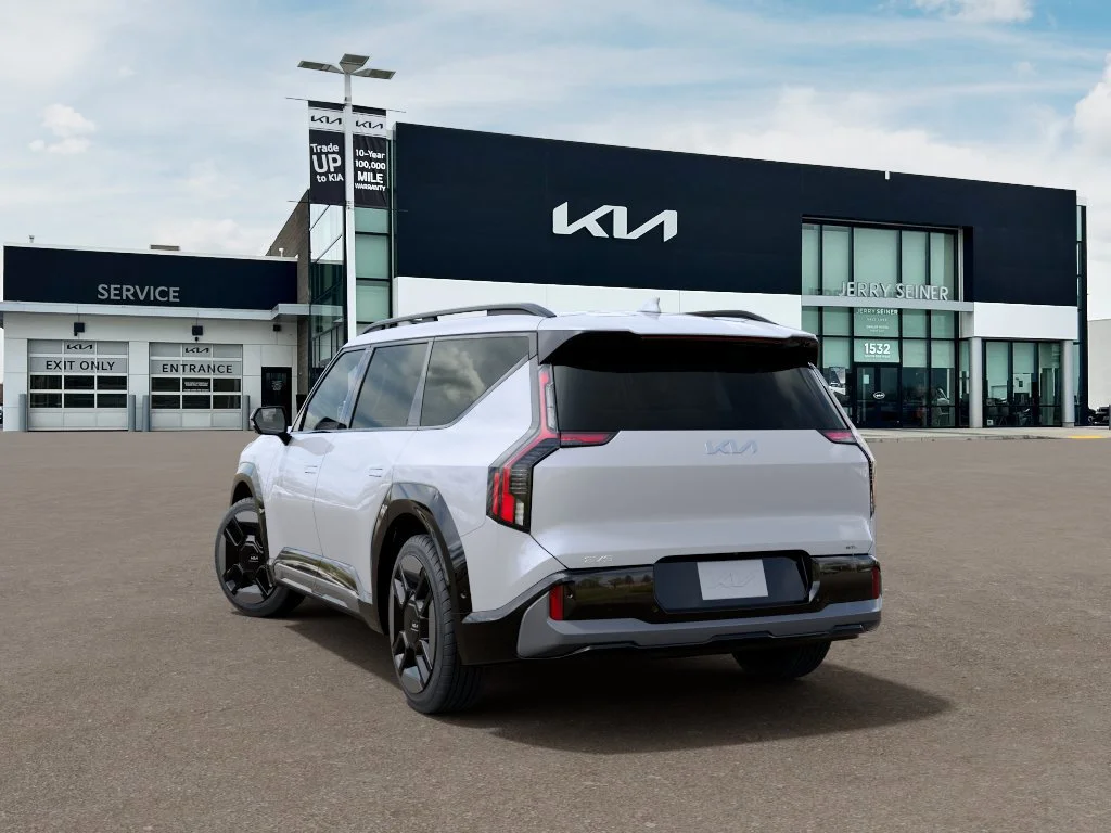 New 2026 Glacial White Pearl Kia GT-Line AWD image 4