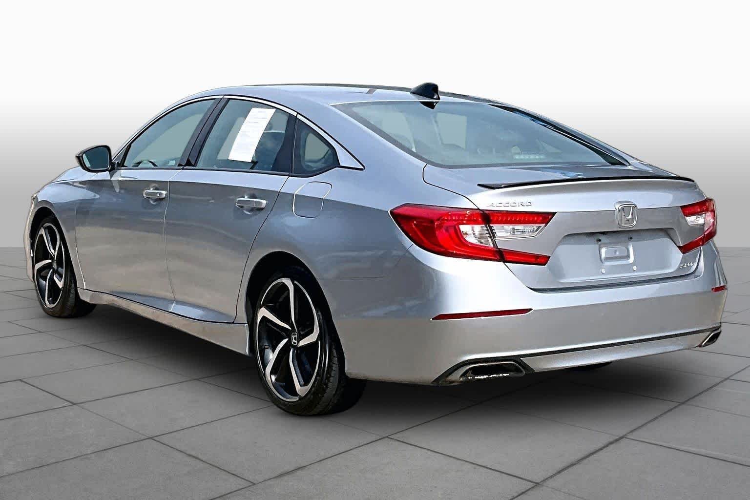 Used 2021 Lunar Silver Metallic Honda Sport image 12