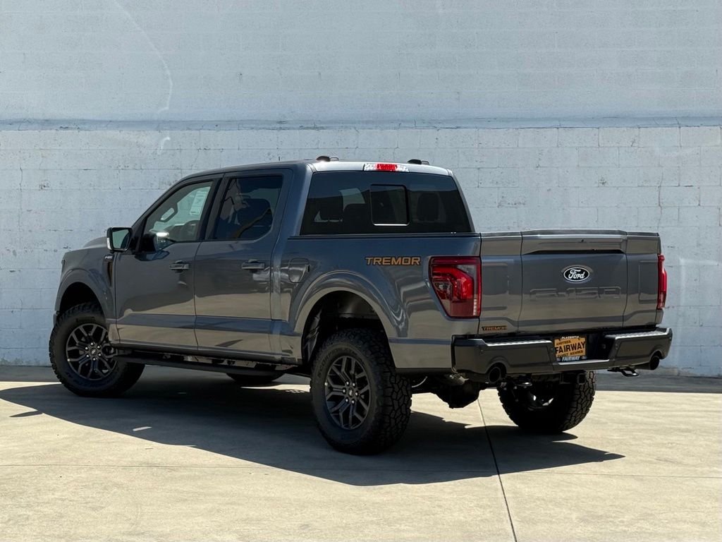 New 2026 Carbonized Gray Metallic Ford Tremor® image 3