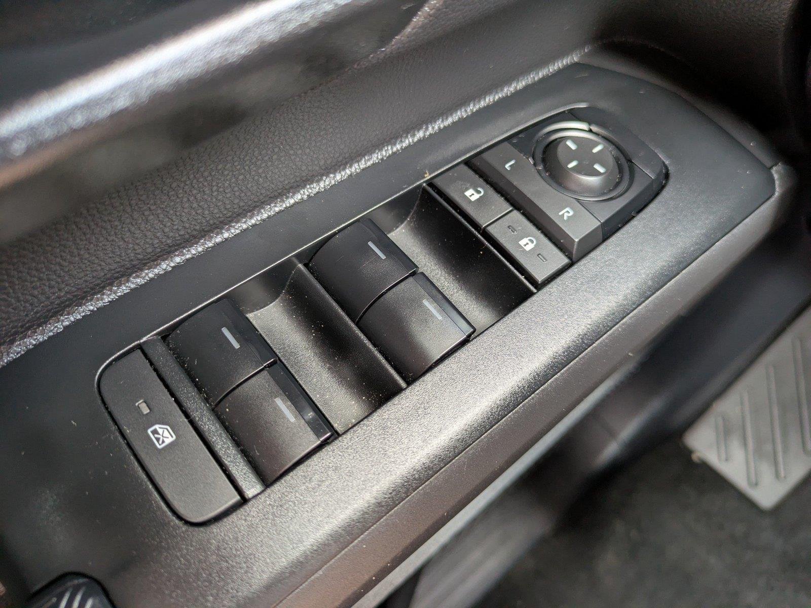 Used 2024 Underground Toyota SR5 image 23