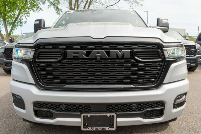 New 2026 Silver Zynith Exterior Paint RAM Big Horn/Lone Star image 3