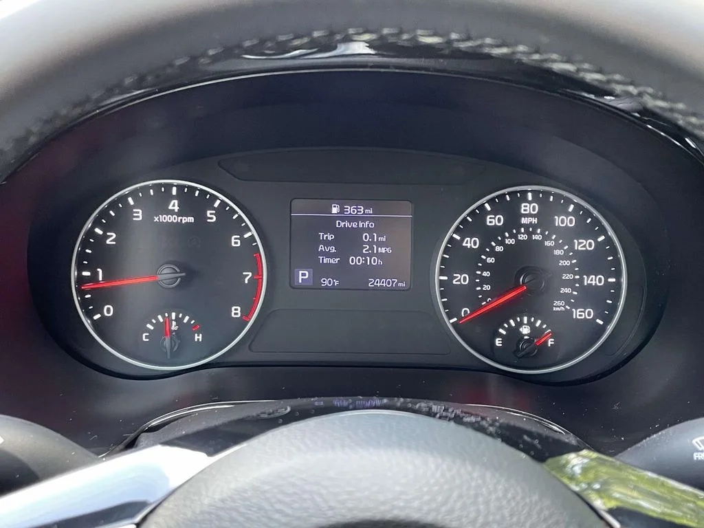 Used 2023 Blue Kia S image 18