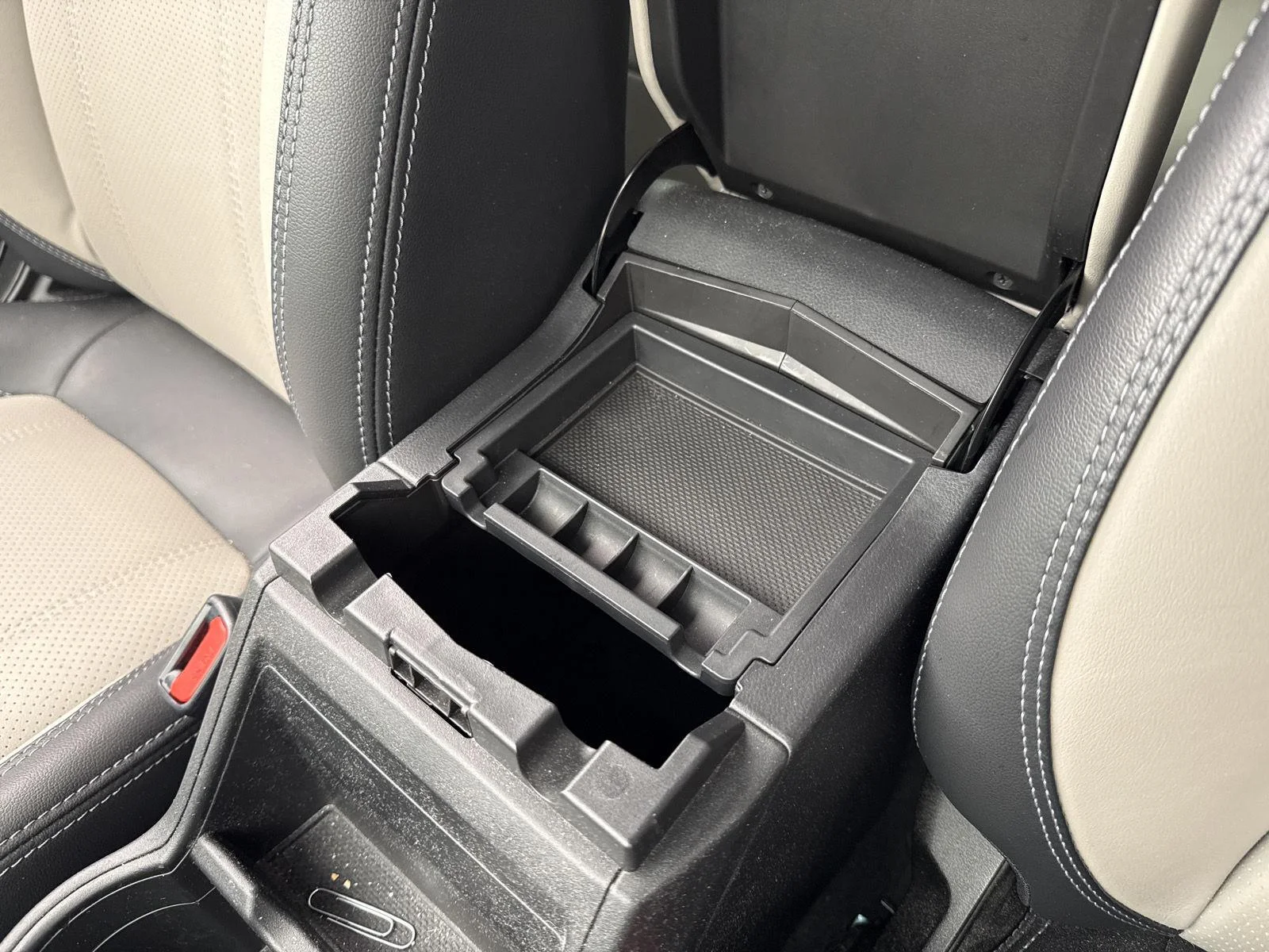 Used 2020 Jasper Green Metallic Subaru Limited image 20
