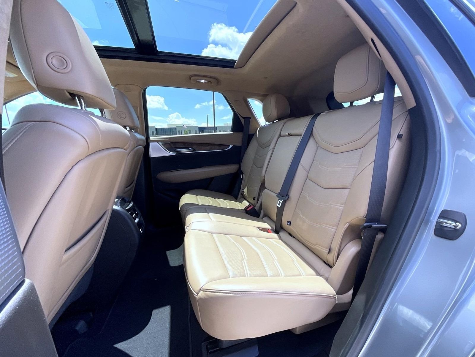 Used 2023 Silver Cadillac Sport image 19