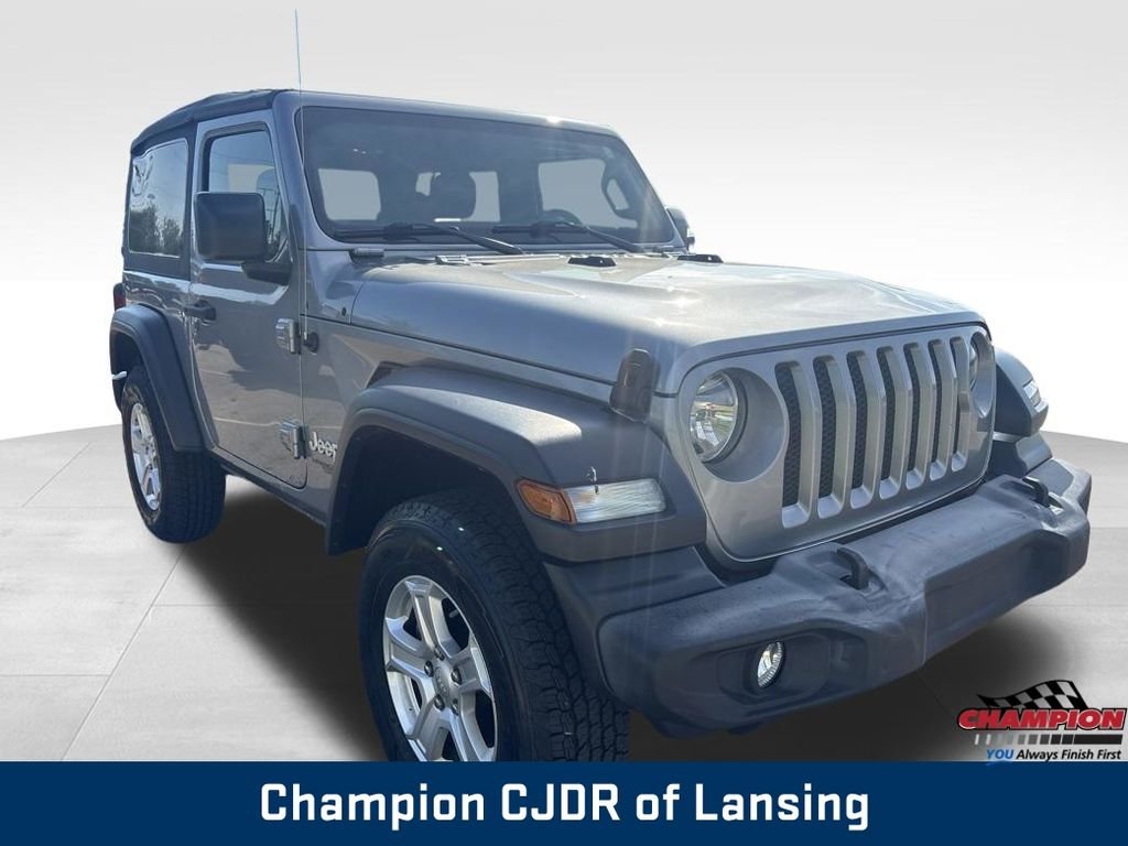 Used 2019 Silver Jeep Sport S image 10